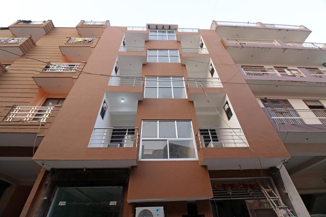 Oyo 25130 Hotel Royal Inn 뉴델리 외부 사진